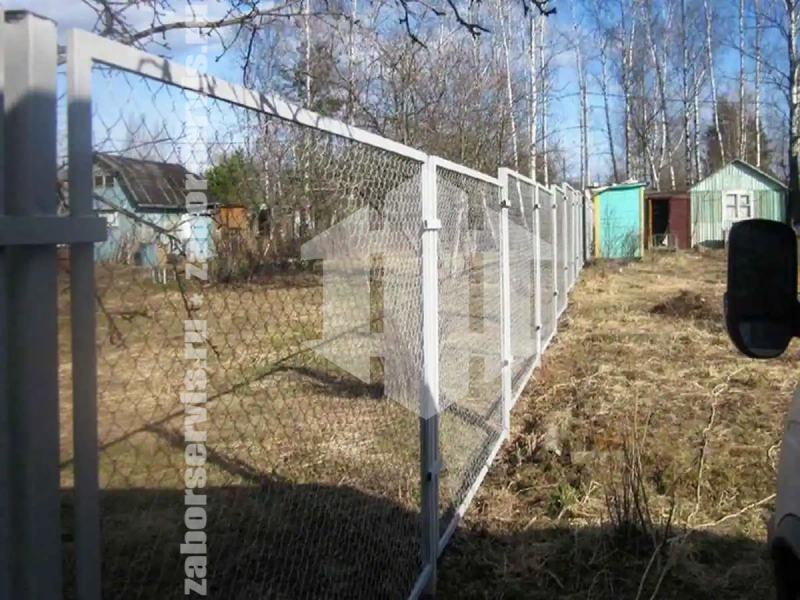 Забор из сетки рабицы секциями 80 метров