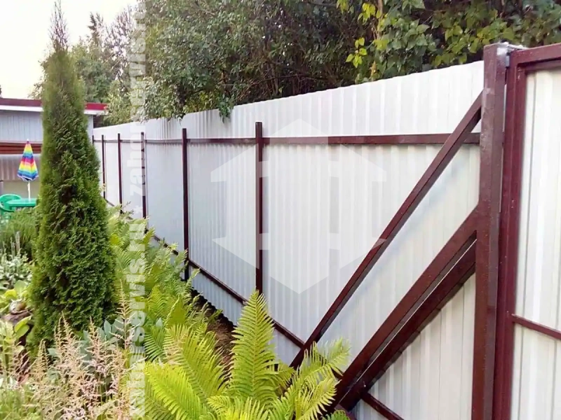 Забор из профнастила 84 метра