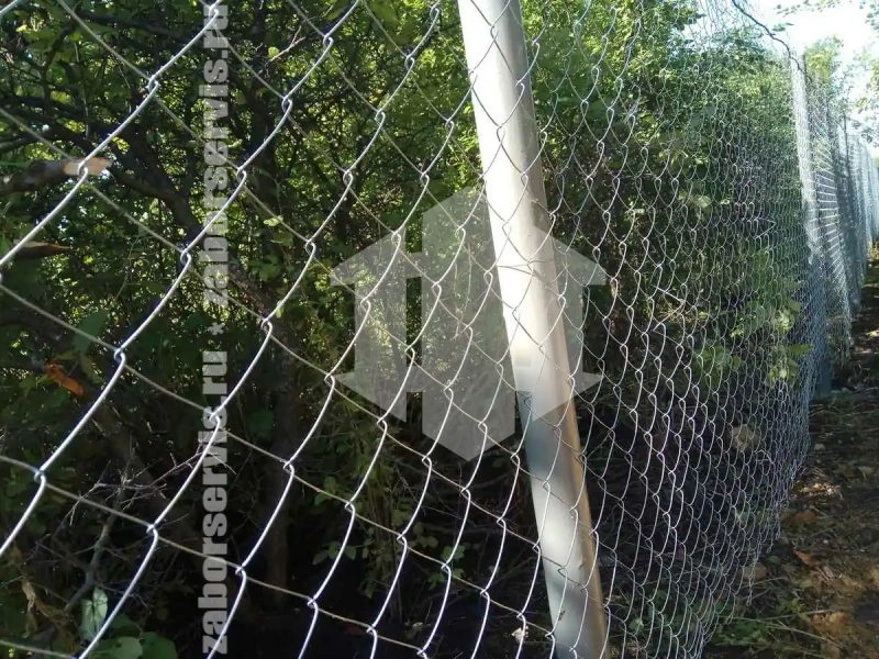 Забор из сетки рабицы секциями 39 метров